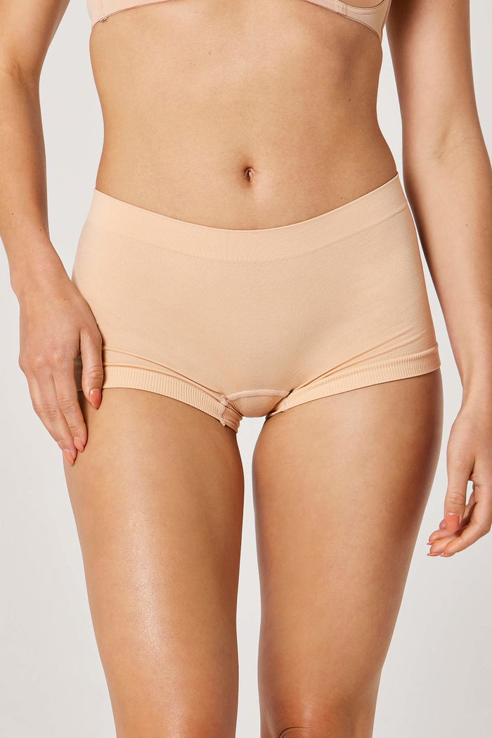 Seamless Comfortable Waist Short Boxer product image 2