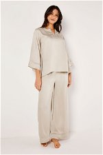Comfy Wide Set with Lined Neckline product image 1