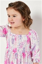 فستان طويل للفتيات الصغيرات بقصة واسعة ومطبوع بالزهور product image 3