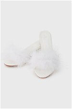 Bridal heels adorned with soft feathers product image 3