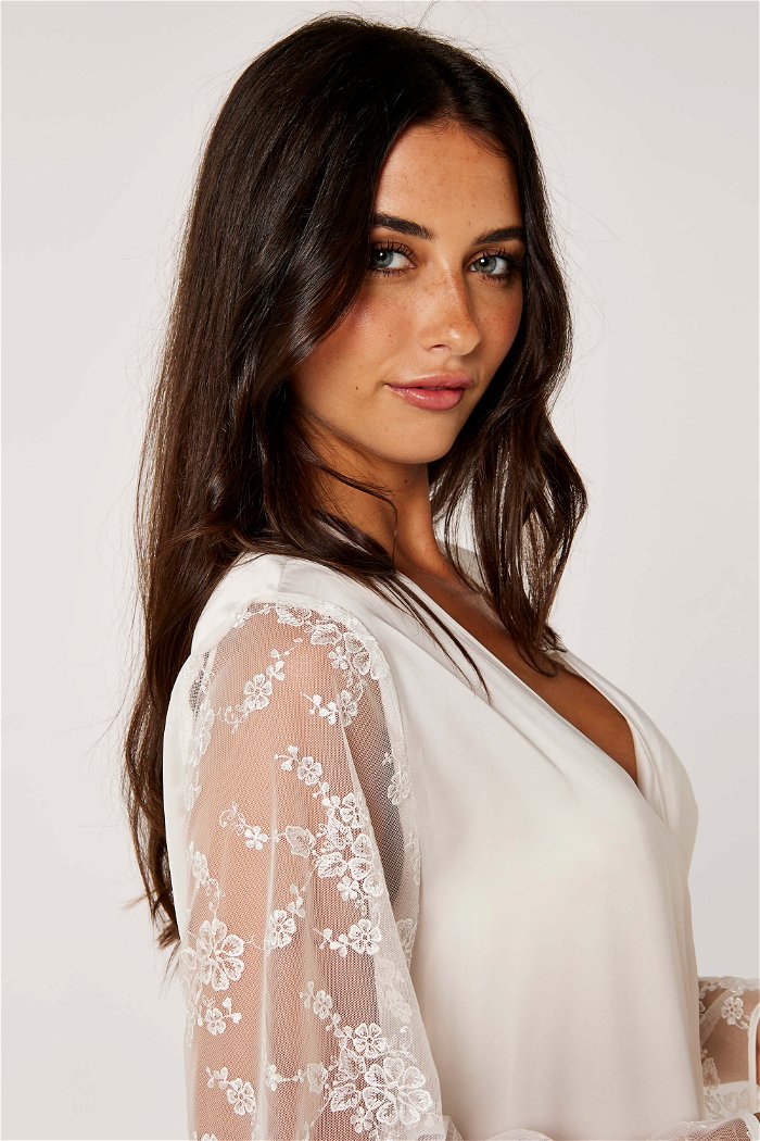 Romantic Lace Sleeve Bridal Robe product image 7