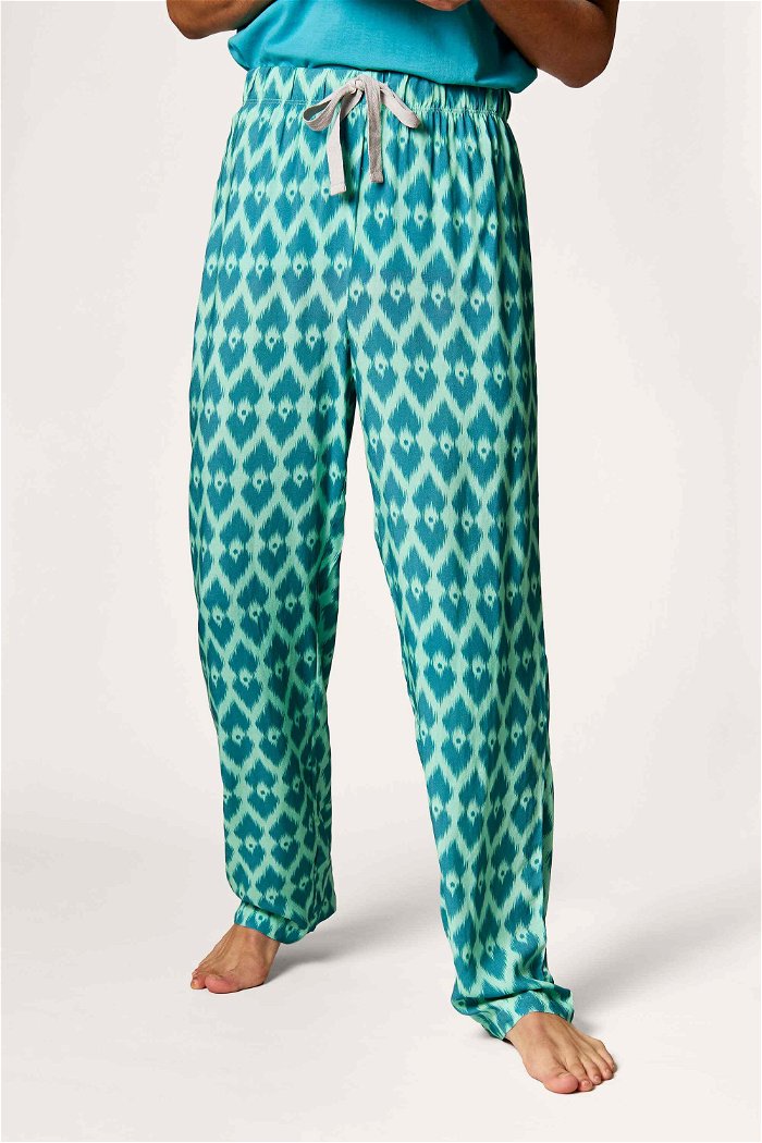 Cozy Valentine's Day Two-Piece Pajama Set for Men product image 5
