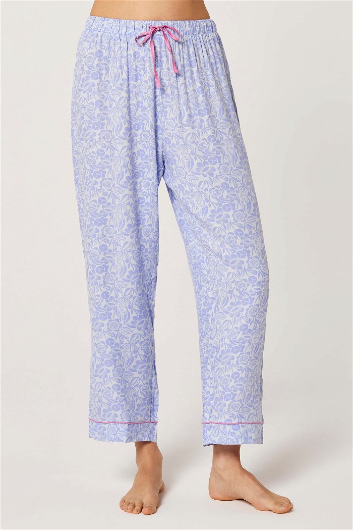 Classic Printed Two-Piece Pajama Set with Lapel Neckline and Short Sleeves product image 4
