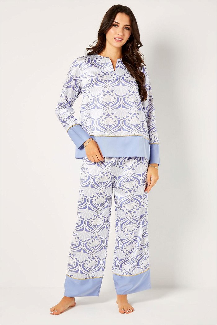 2 Pieces Chic Printed lounging Set with Gold Details product image 1