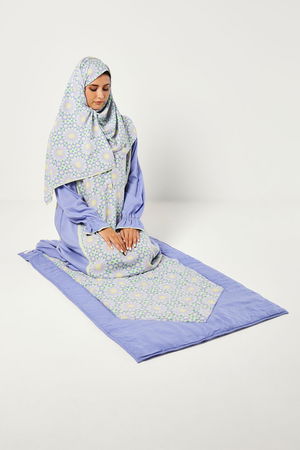 سجادة صلاة مع حقيبة مطابقة product image