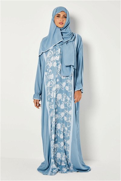 Zipper Prayer Dress with Printed Front and Matching Veil product image